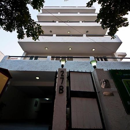 Bed and Breakfast Colonel'S Retreat At The Airport à New Delhi Extérieur photo